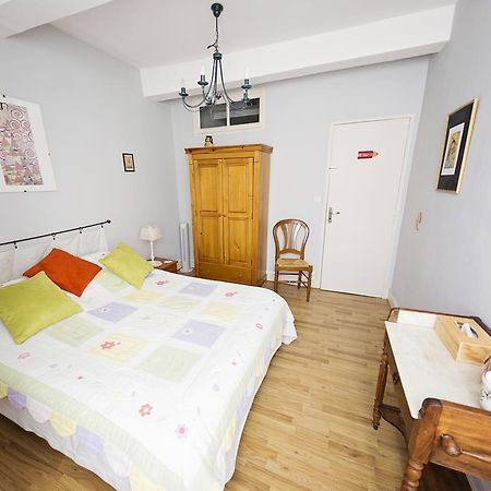 L'Arche Des Chapeliers Bed & Breakfast Фоа Екстериор снимка
