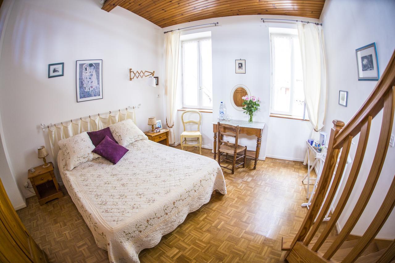 L'Arche Des Chapeliers Bed & Breakfast Фоа Екстериор снимка